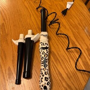 The Beachwaver Co. Leopard Print Curling Iron Set